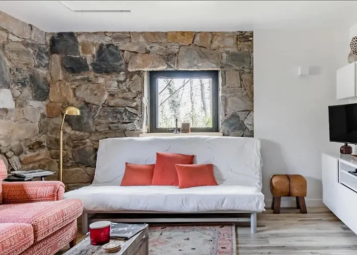 Studio Guest Suite In Forest Cottage