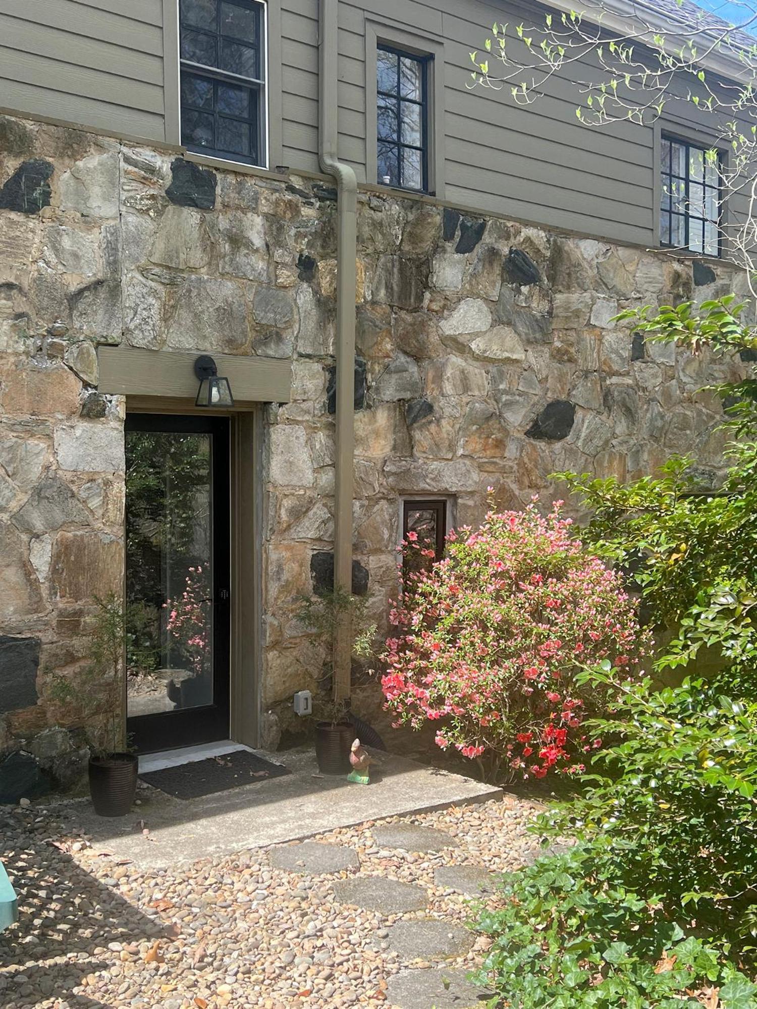 Guest In Forest Apartment Tryon